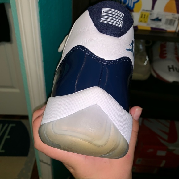 Jordan 11 High “Win like 82” retros - Picture 5 of 8